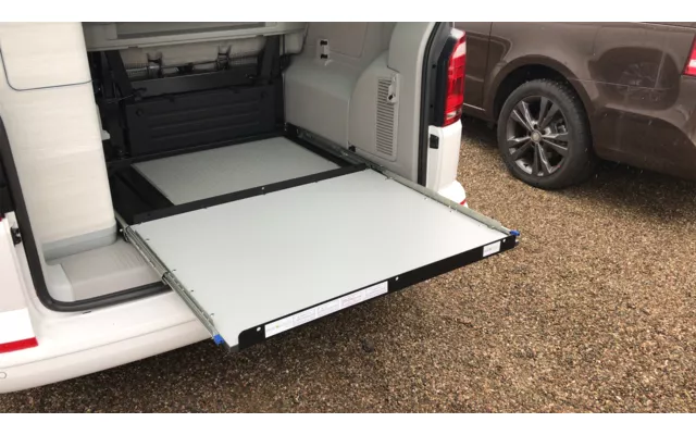 Outdoor-Living_Heckauszug Ocean 750 Heckauszug für VW T5/T6 California Coast/Ocean, Tiefe 750mm – Bild 1